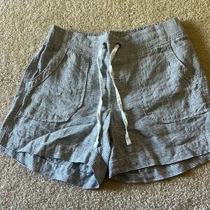 ATHLETA shorts size 0